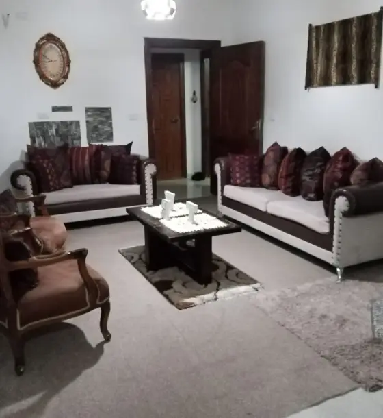 Two balconies with a view on a 150 m² 3-bedroom flat in Al Buhaira, Salt