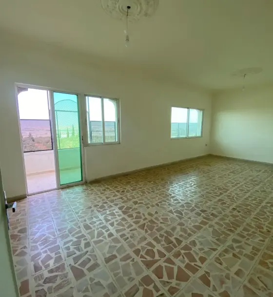 Spacious 180 m² four-room apartment for rent on the Amman-Madaba eastern road, Manja
