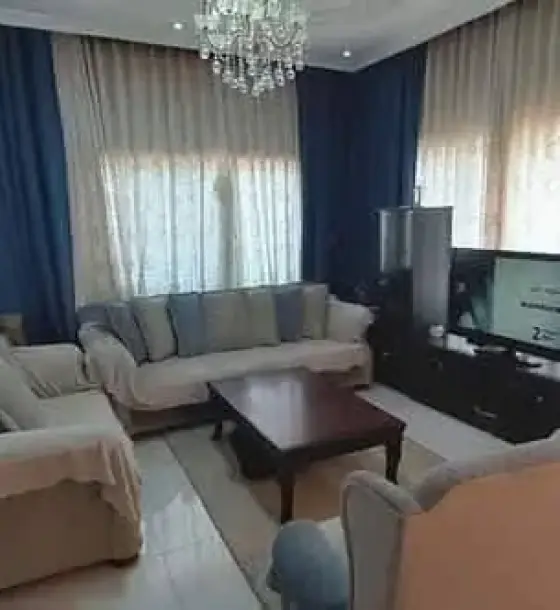 Jerash flat of 160 m² with 3 bedrooms (one master), salon and hall