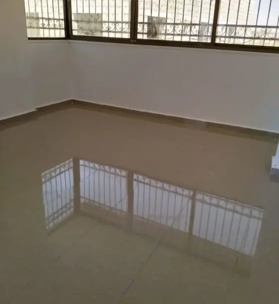 East-facing 110 m² ground-floor apartment for sale in Al-Adnanya, Karak