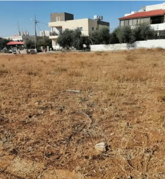 Commercial plot of 928 m² for sale behind Al-Batoush Mall, Al-Adnanya, Karak