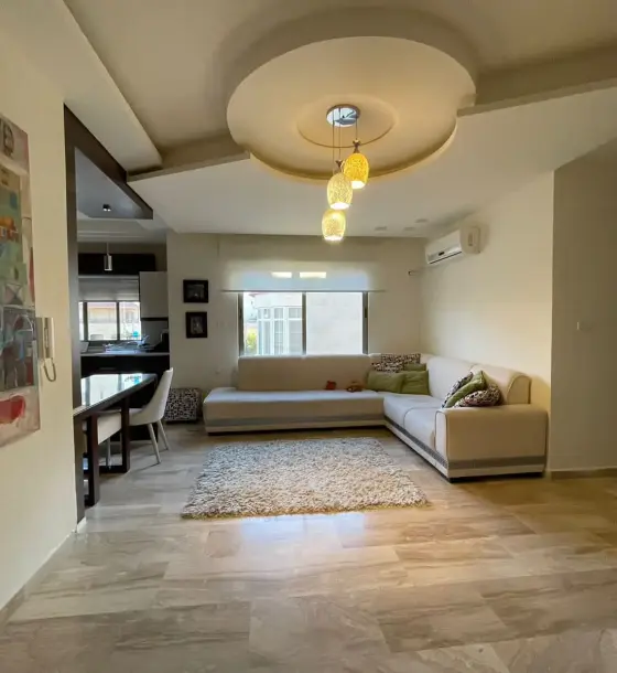 Super-deluxe 180 m² third-floor apartment for sale in Hay Al Mansour, Jordan Street