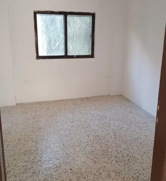 160 m² 3-bedroom apartment for rent opposite the Agriculture Directorate, Abu Al-Sous