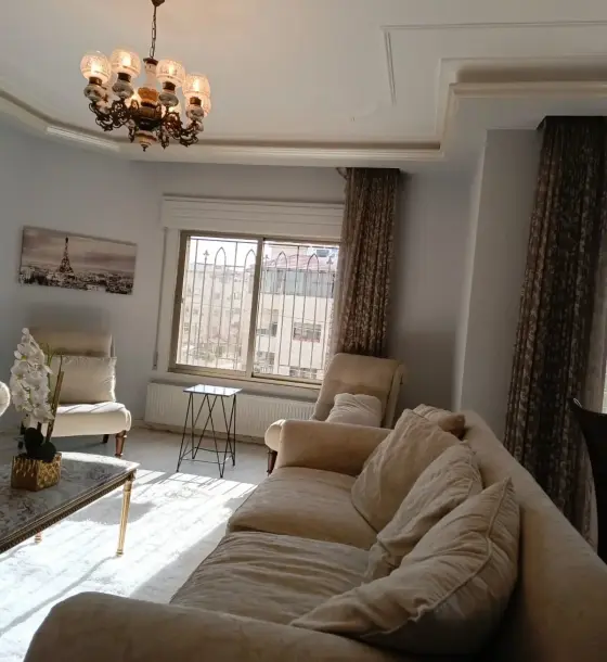 Spacious luxury furnished 230 m² apartment for rent in Hay Al Rawabi, near Swefieh and Abdoun