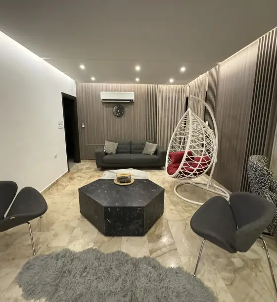 Hotel-style furnished apartment in Abdoun near the US Embassy, for rent