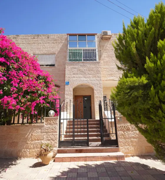 Four separate units in a semi-villa on three streets, Dahyet Al Ameer Hasan