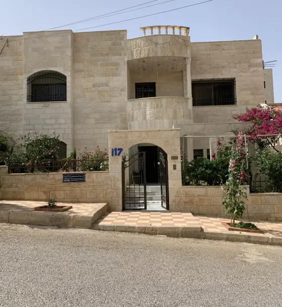 فيلا في حي الكوم بشفا بدران، طابقين كاملين وتسوية
