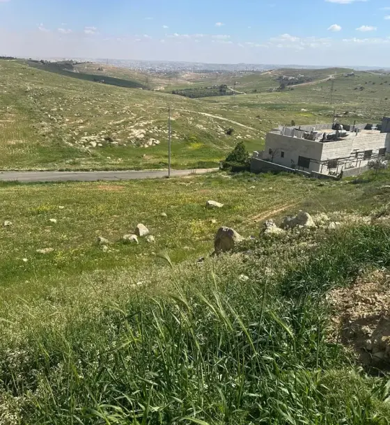 500 m² plot for sale in Zinat Al-Rubue, Al-Mukman basin, suits a villa