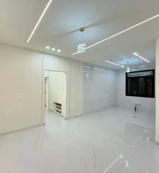 شقق جديدة 125 م² بتشطيب VIP قرب دوار الرابية في إربد