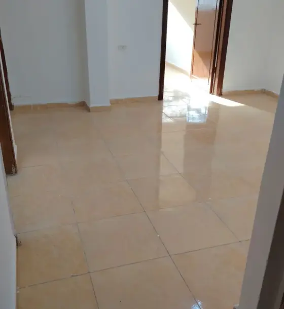 120 m² 3-room second-floor apartment for rent on Fo'ara Street, Irbid