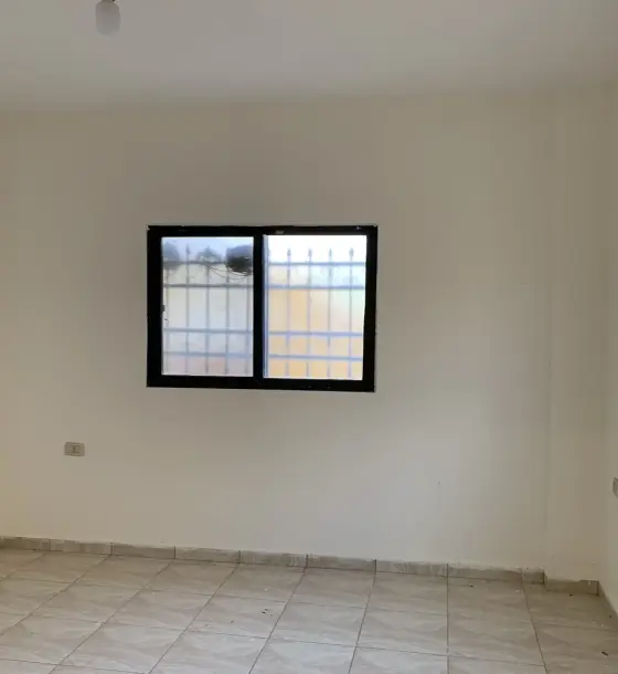 Abu Al-Zighan flat in a detached house, own entrance, garage and tree-lined garden, for rent
