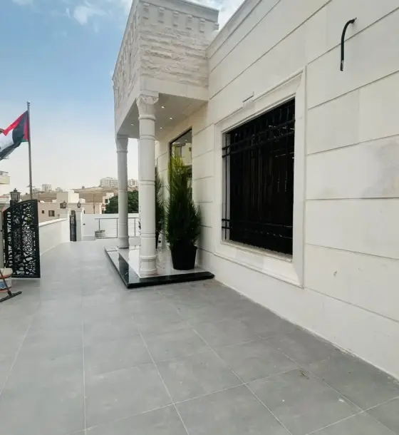 Hay Al Diyaa, Abu Nsair: new single-floor villa, never lived in