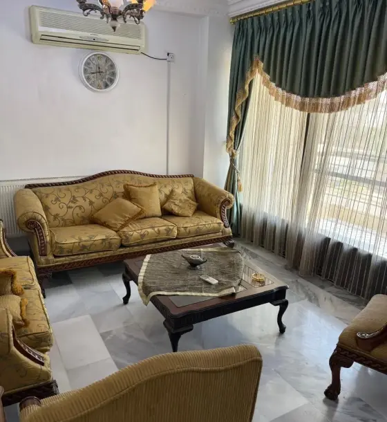 300 m from Yarmouk University: furnished 168 m² flat for rent in Al Nuzha, Irbid