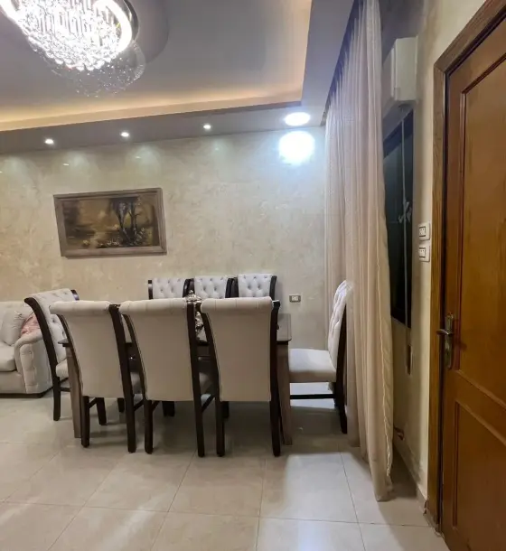 Furnished 180 m² ground-floor apartment for sale in Dahyet Al Yasmeen
