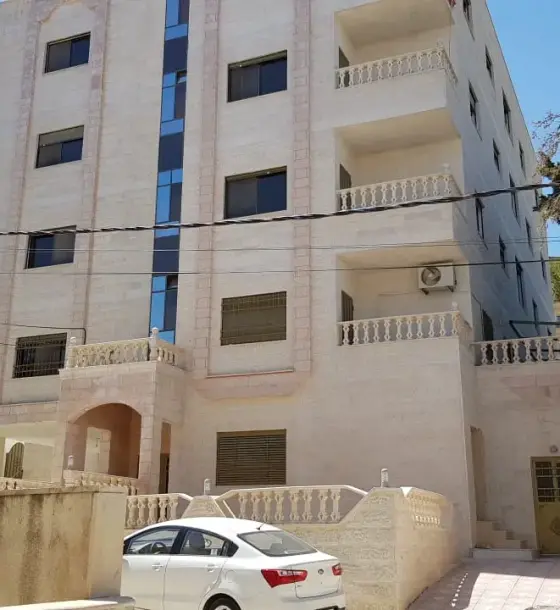 Cash or instalments for a new super-deluxe 150 m² flat in Sports City