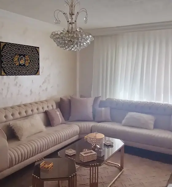 Cash or bank transfer for a 121 m² second-floor flat in Jabal Al Zohor