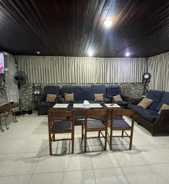 Ground-floor 250 m² apartment with private entrance for sale in Dahiet Al-Istiqlal