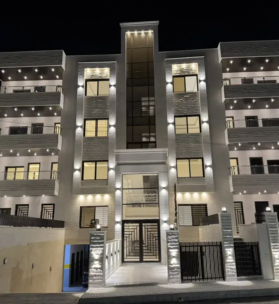 Off Al Hurriyeh Street in Al Muqabalen, a new 181 m² first-floor flat