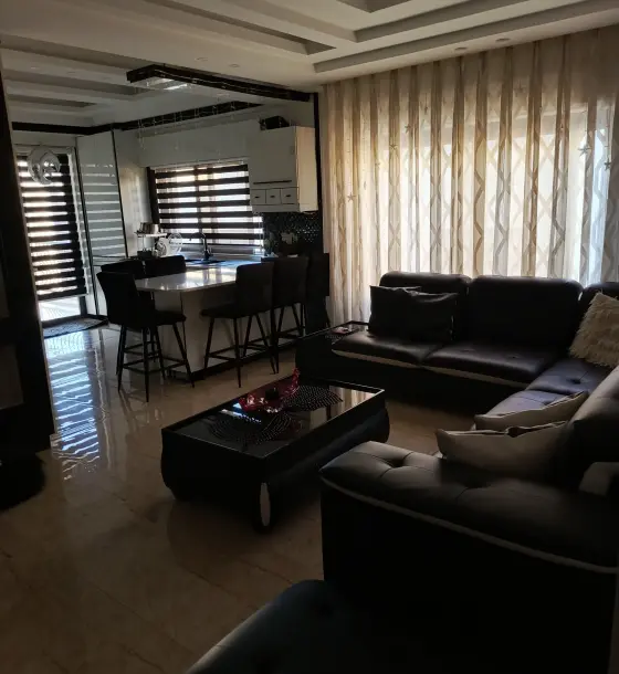 Separate 120 m² roof with a 172 m² top-floor apartment in Naour, for sale