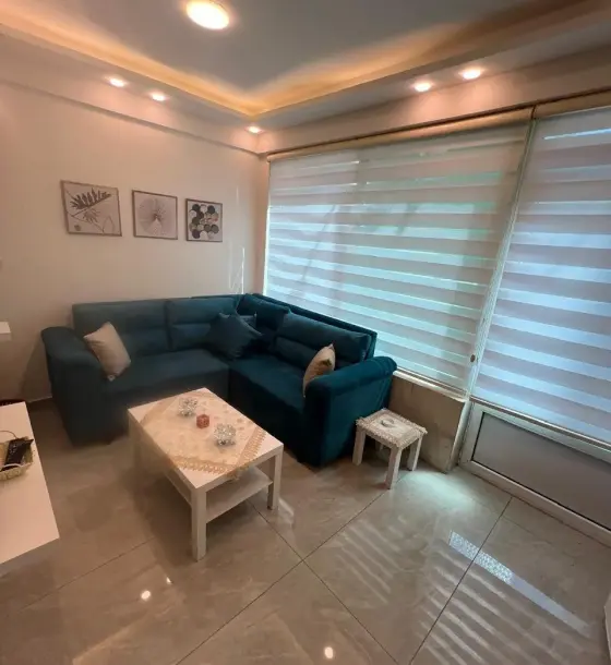 Private entrance, furnished 1-bed near Firas Circle, Jabal Al Hussain