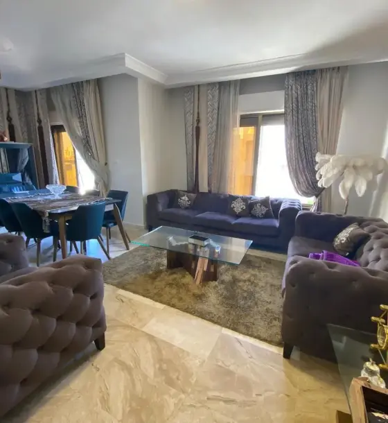 Telaa Al Ali furnished three-bedroom flat, 160 m², on monthly rent