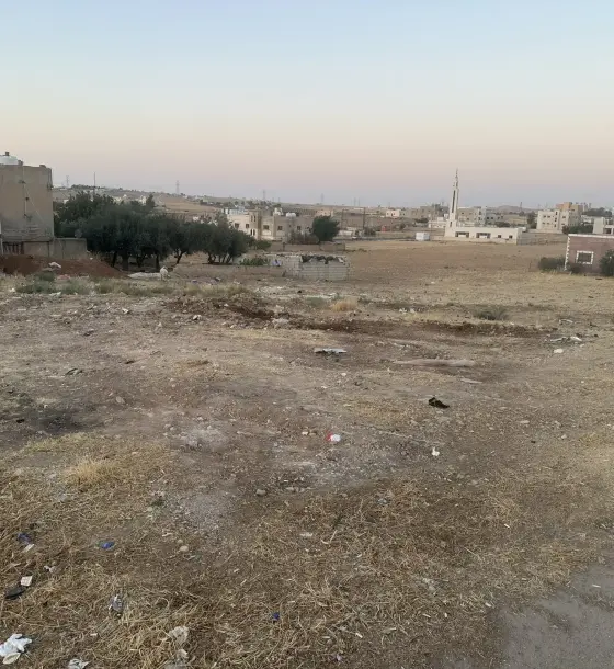 Commercial-zoned dunum with its own deed in Khashafiyat Al Dabaybeh, near Al Mia Street
