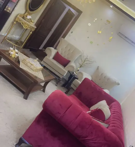 Furnished 150 m² third-floor apartment for sale opposite Theeb Shuter Mosque, Irbid