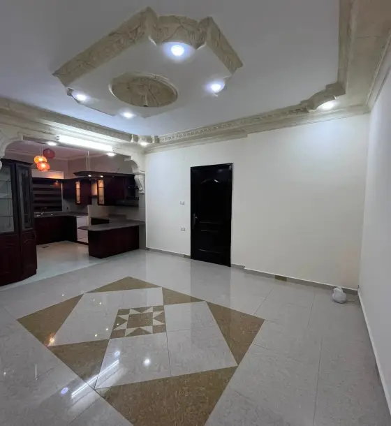 Owner direct: 148 m² first-floor apartment in Al Rahebat Al Wardiah, Irbid