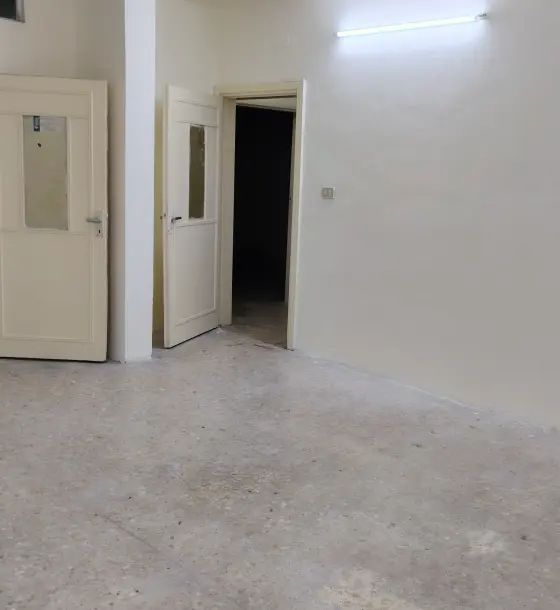 On the main road by Sahara roundabout, south Irbid: 165 m² flat for rent
