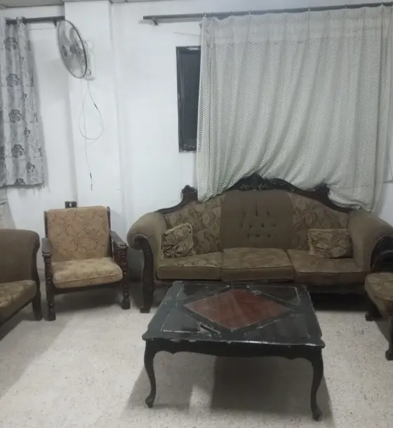 Jabal Tareq, Al Zarqa: furnished one-bedroom flat by the week or month