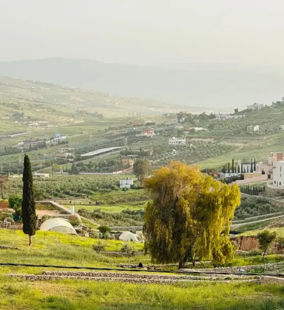 Um Qantara, Jerash: level 3.5-dunum plot among chalets with panoramic views