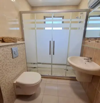 Furnished Three Bedrooms Apartment to Rent #2846