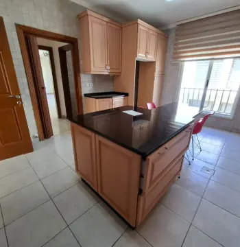 Unfurnished apartment to Rent #2836