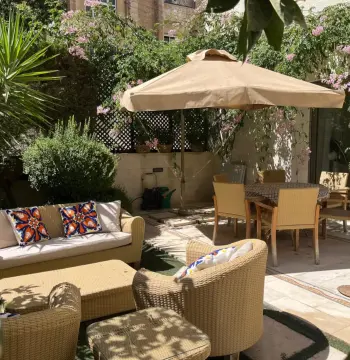 Amazing Three bedroom Garden Apartment for rent #2818