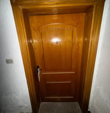 Spacious Basement Apartment in the Heart of Tlaa Al Ali #4520