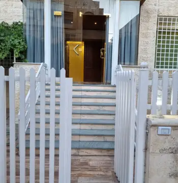 Apartment for rent in abdoun #2142
