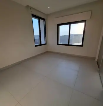 Unfurnished apartment to Rent #1910