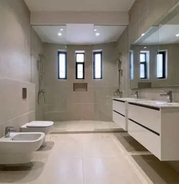 Three bedroom Apartment for rent #1824