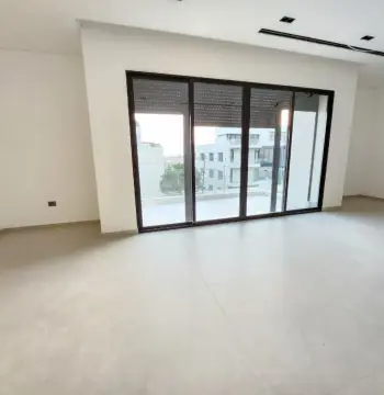 Unfurnished apartment for sale #1780