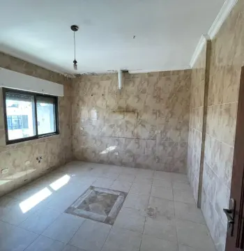 شقة قيد التحديث باطلالة جميلة ( Property 41712 )-165212 #4436