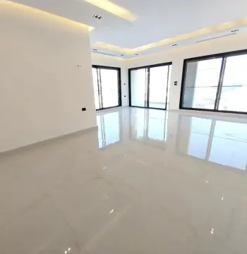 Unfurnished apartment for sale #1292