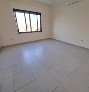 Unfurnished apartment to Rent #1282