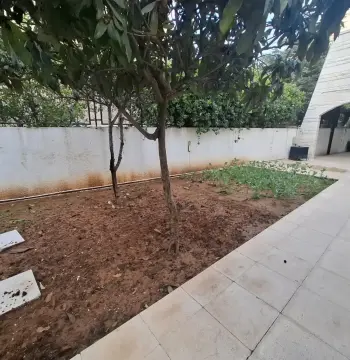 Unfurnished  Villa to Rent #1042