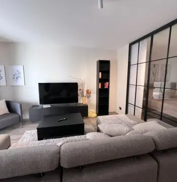 Amazing  one bedroom apartment for rent #1006