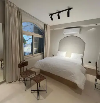 One bedroom apartment for rent #4350