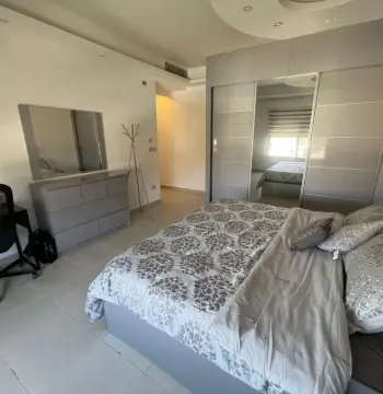 Three bedroom apartment for rent #884