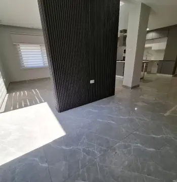 Unfurnished Apartment to Rent #694