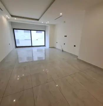 Unfurnished apartment for sale #526