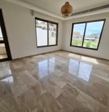 Unfurnished apartment to Rent #524