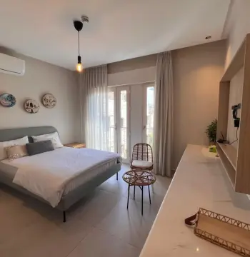 Cozy 1-Bedroom Apartment in the Heart of Jabal Weibdeh #11036